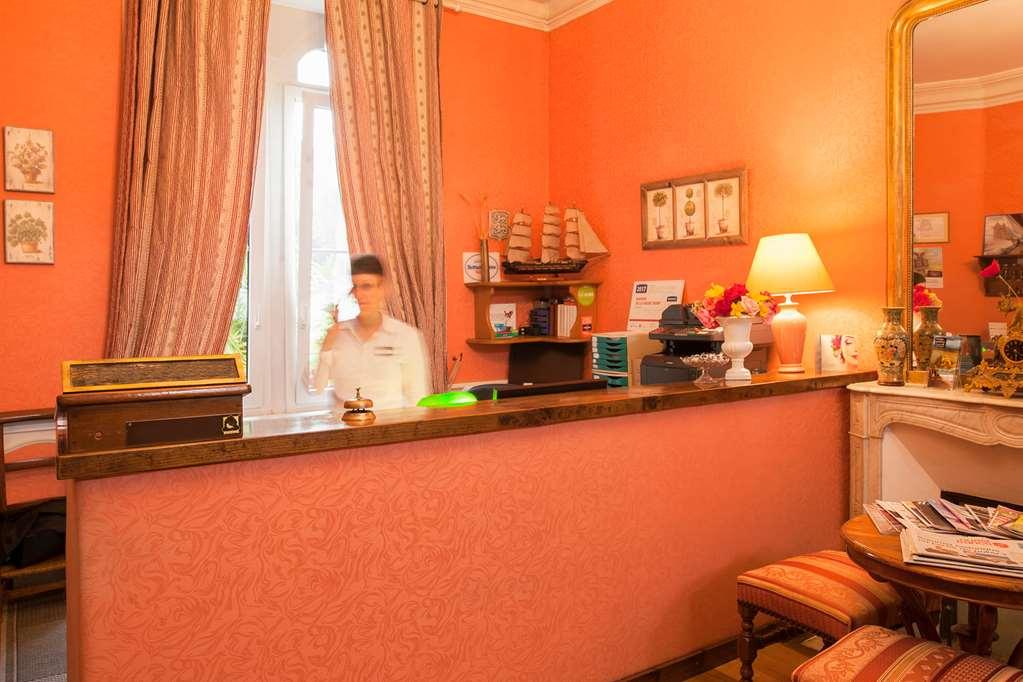 Manoir De La Roche Torin, The Originals Relais Hotell Courtils Eksteriør bilde